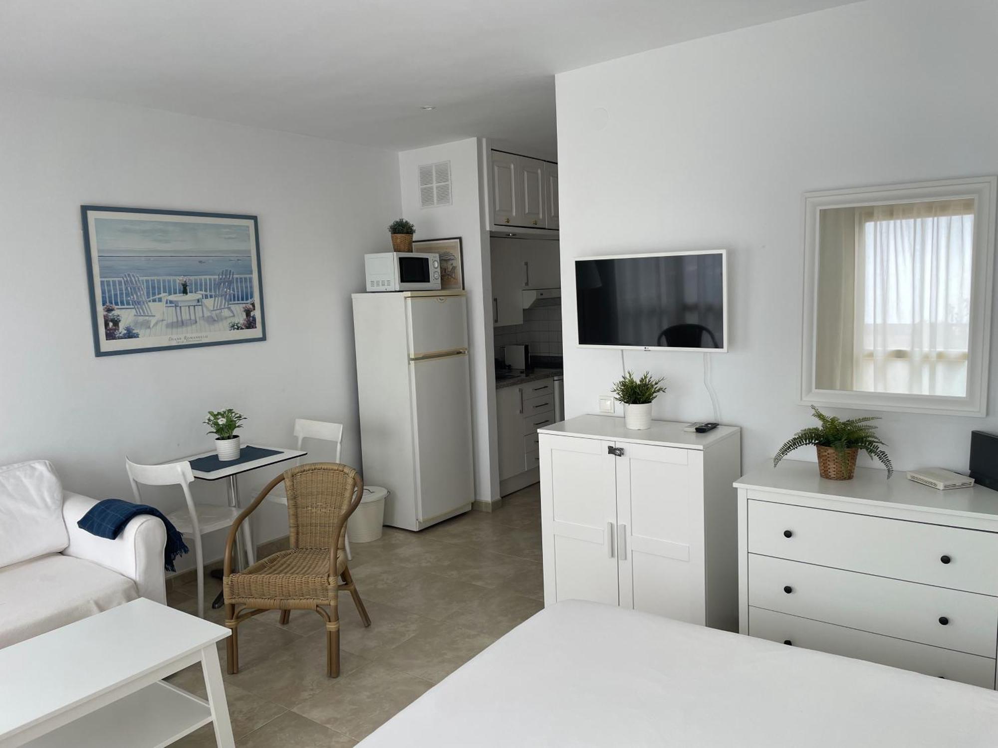 Estudio Con Insuperables Vistas Al Mar: Aparcamiento Marbella Buitenkant foto