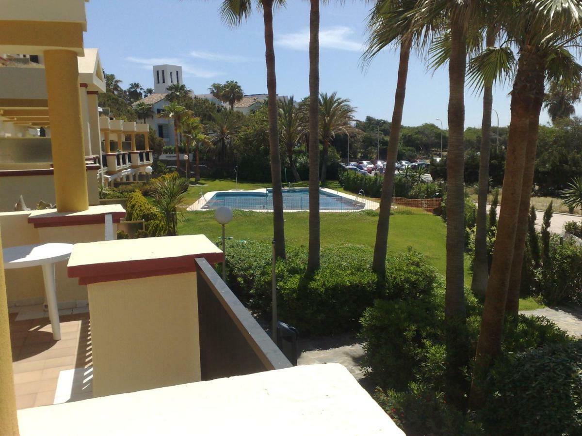Estudio Con Insuperables Vistas Al Mar: Aparcamiento Marbella Buitenkant foto