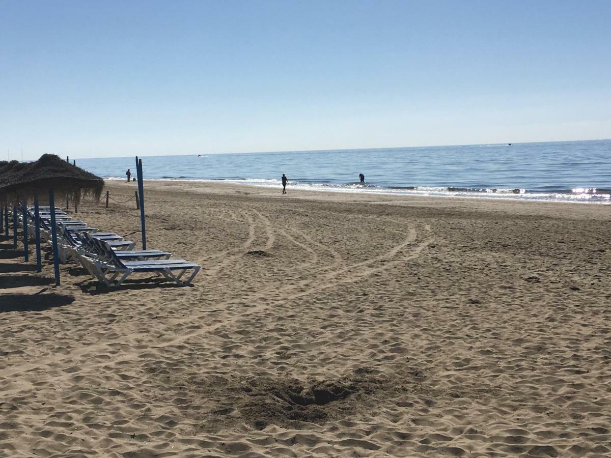 Estudio Con Insuperables Vistas Al Mar: Aparcamiento Marbella Buitenkant foto