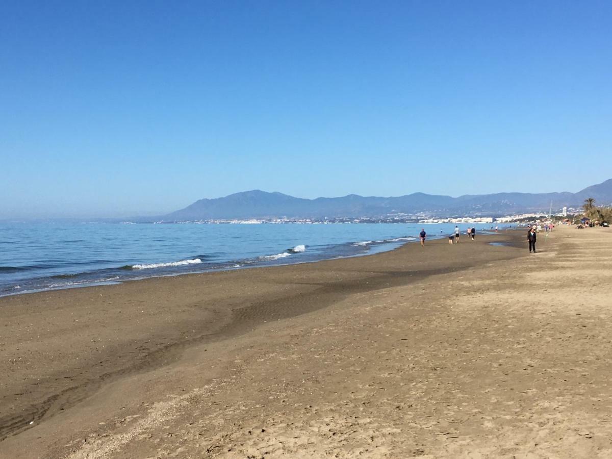 Estudio Con Insuperables Vistas Al Mar: Aparcamiento Marbella Buitenkant foto