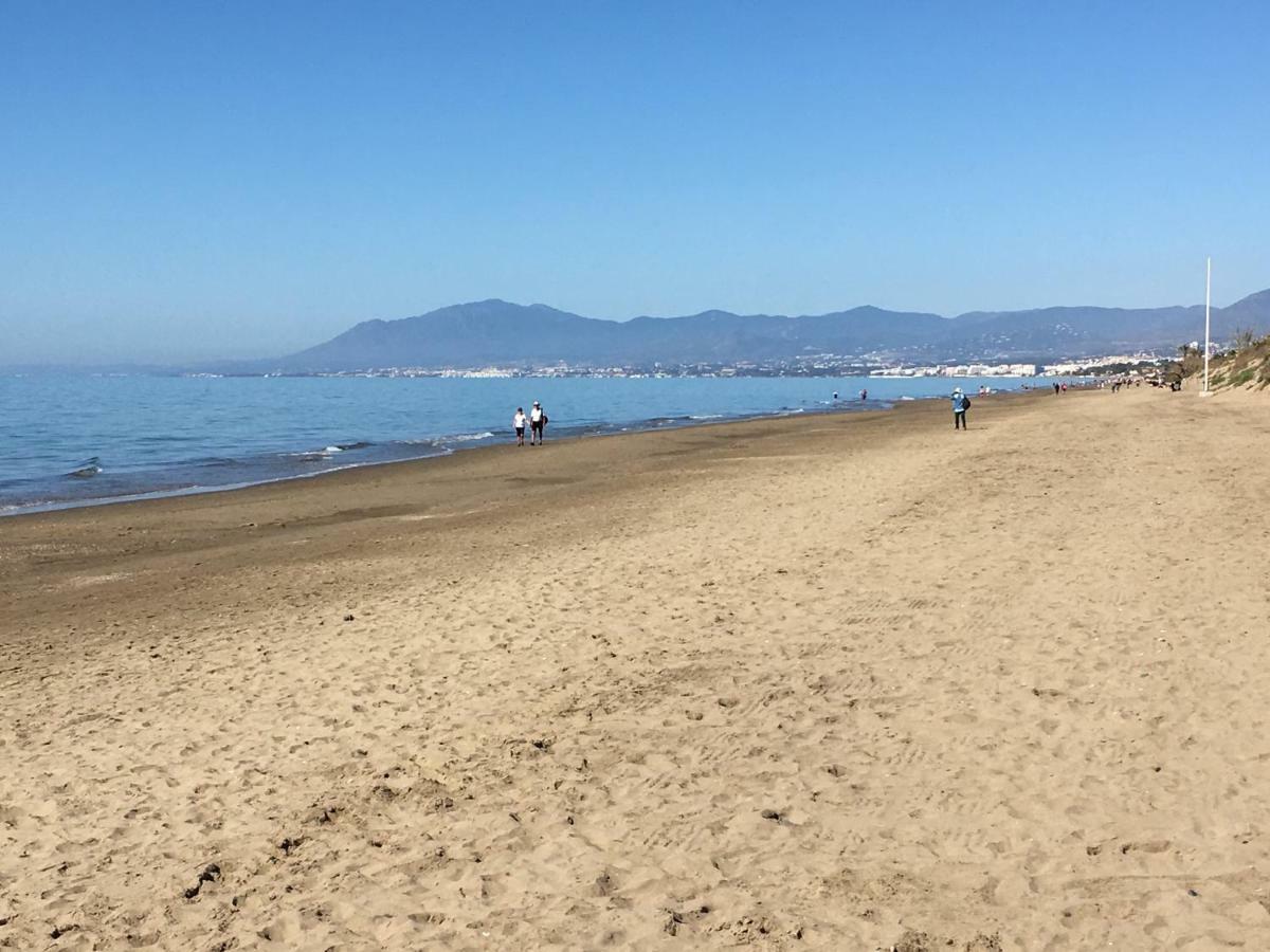 Estudio Con Insuperables Vistas Al Mar: Aparcamiento Marbella Buitenkant foto